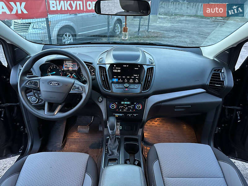Внедорожник / Кроссовер Ford Escape 2019 в Днепре