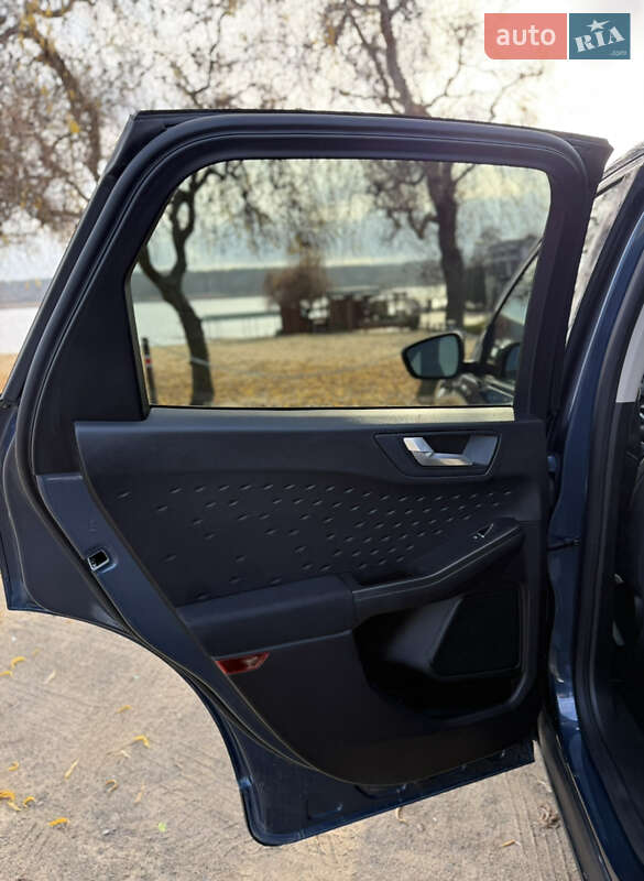 Внедорожник / Кроссовер Ford Escape 2020 в Джулинке фото 27 Внедорожник / Кроссовер Ford Escape 2020 в Джулинке