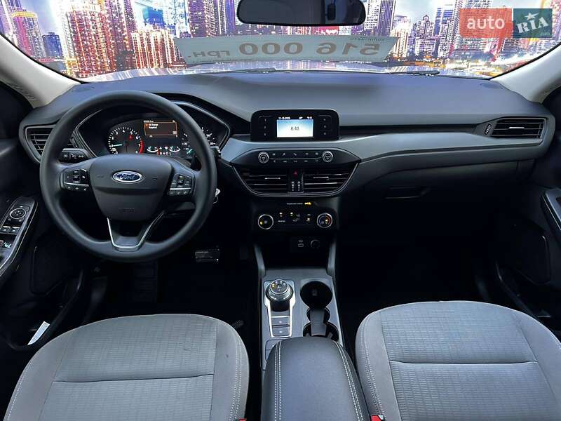 Внедорожник / Кроссовер Ford Escape 2020 в Черкассах