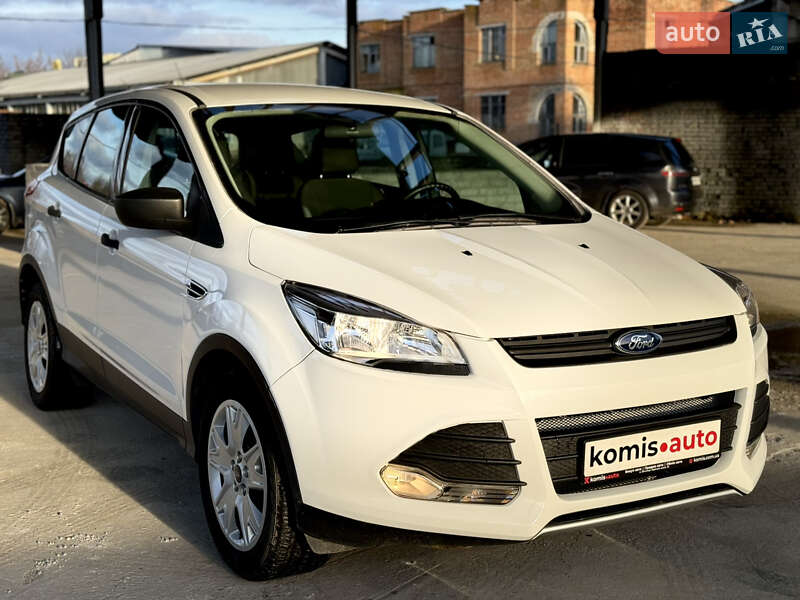 Внедорожник / Кроссовер Ford Escape 2015 в Виннице