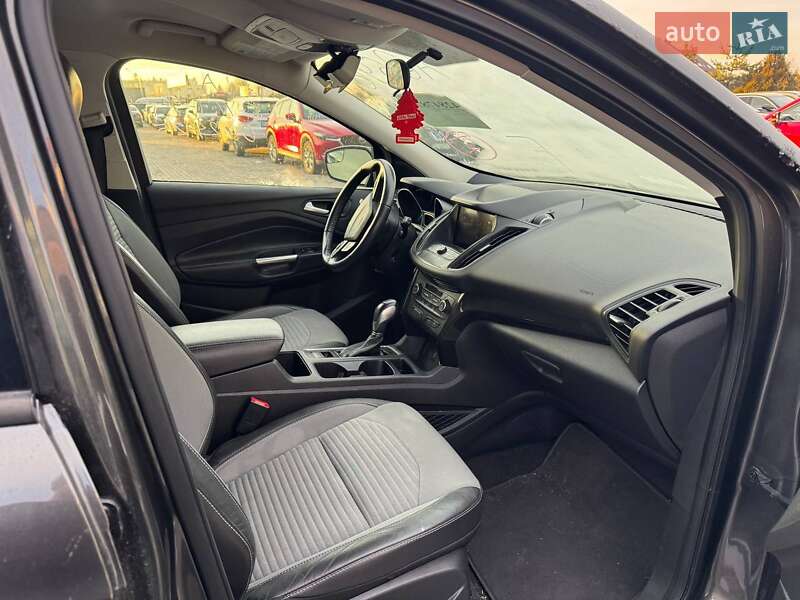 Внедорожник / Кроссовер Ford Escape 2018 в Львове фото 8 Внедорожник / Кроссовер Ford Escape 2018 в Львове