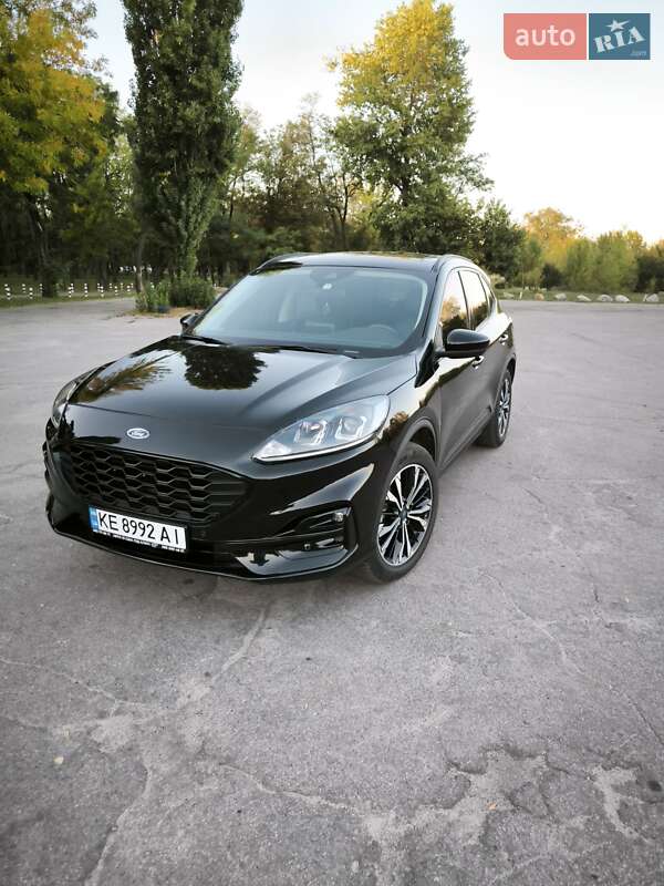 Внедорожник / Кроссовер Ford Escape 2021 в Павлограде