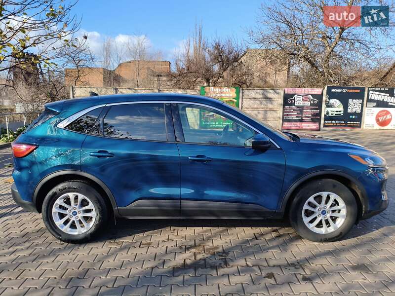Внедорожник / Кроссовер Ford Escape 2020 в Кривом Роге фото 9 Внедорожник / Кроссовер Ford Escape 2020 в Кривом Роге
