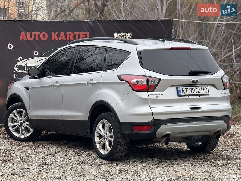 Позашляховик / Кросовер Ford Escape 2018 в Івано-Франківську