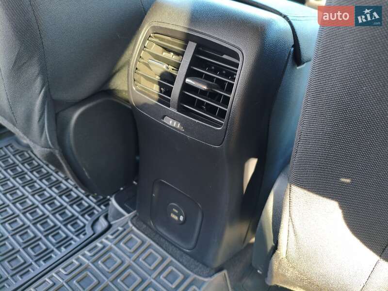 Внедорожник / Кроссовер Ford Escape 2020 в Кривом Роге фото 40 Внедорожник / Кроссовер Ford Escape 2020 в Кривом Роге