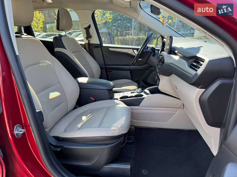 Позашляховик / Кросовер Ford Escape 2021 в Києві фото 8 Позашляховик / Кросовер Ford Escape 2021 в Києві