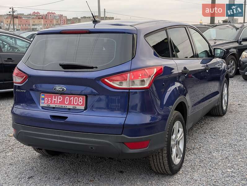 Позашляховик / Кросовер Ford Escape 2015 в Рівному