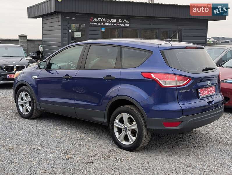 Позашляховик / Кросовер Ford Escape 2015 в Рівному