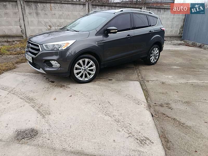 Внедорожник / Кроссовер Ford Escape 2017 в Львове