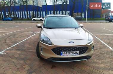 Внедорожник / Кроссовер Ford Escape 2020 в Одессе