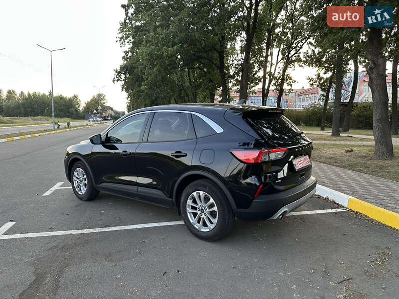 Внедорожник / Кроссовер Ford Escape 2021 в Киеве