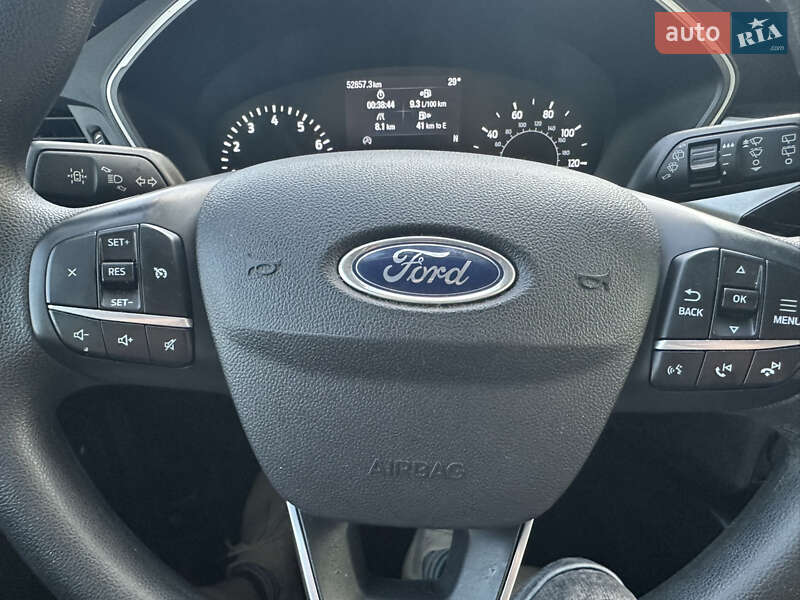 Внедорожник / Кроссовер Ford Escape 2021 в Киеве