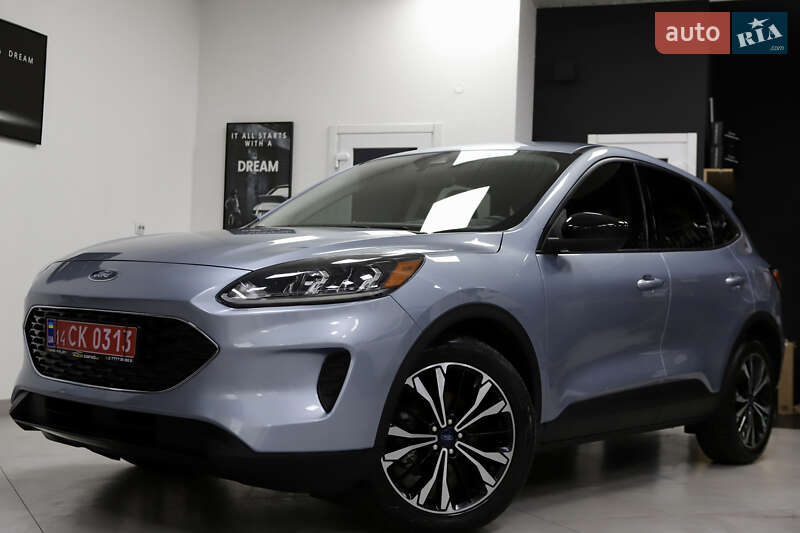 Позашляховик / Кросовер Ford Escape 2023 в Дрогобичі
