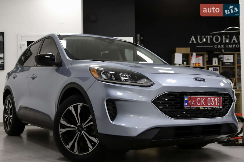 Позашляховик / Кросовер Ford Escape 2023 в Дрогобичі