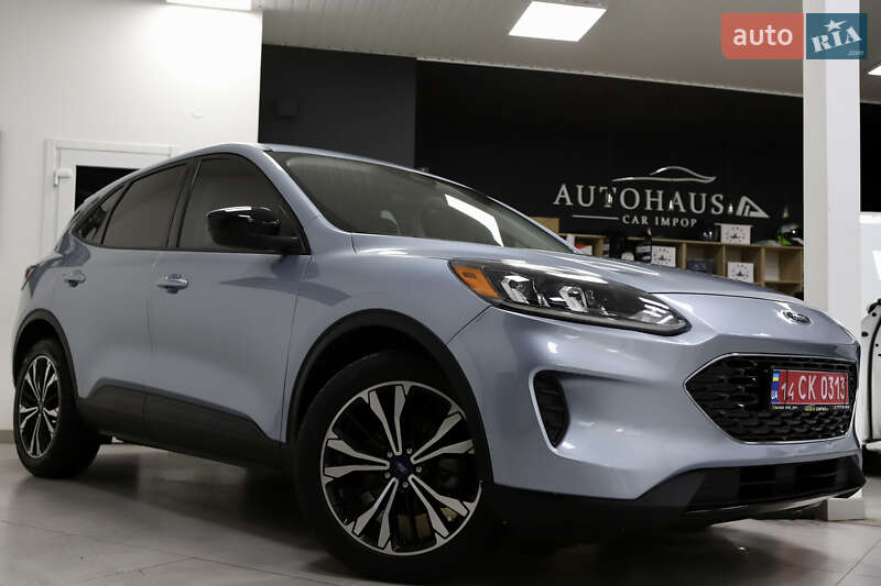 Позашляховик / Кросовер Ford Escape 2023 в Дрогобичі