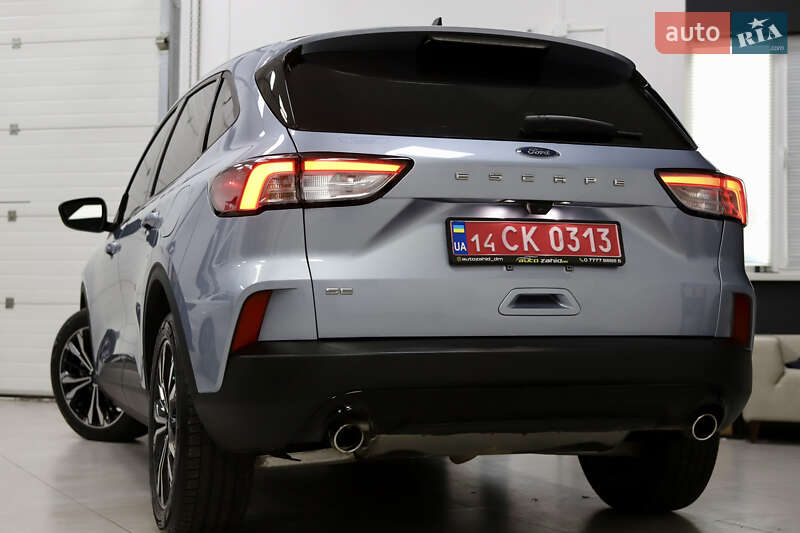 Позашляховик / Кросовер Ford Escape 2023 в Дрогобичі