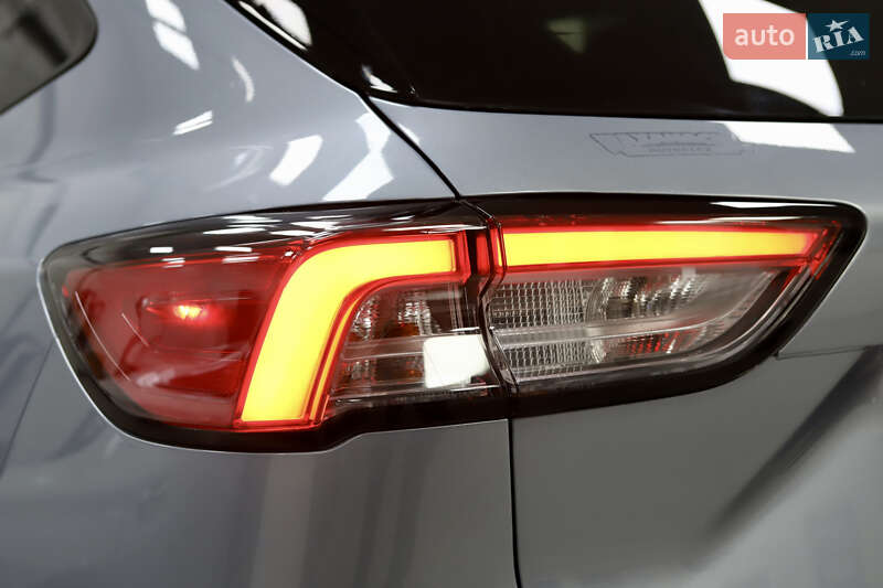 Позашляховик / Кросовер Ford Escape 2023 в Дрогобичі