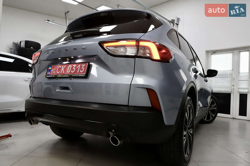 Позашляховик / Кросовер Ford Escape 2023 в Дрогобичі