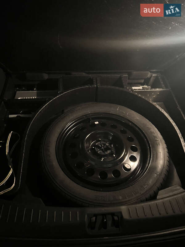 Внедорожник / Кроссовер Ford Escape 2016 в Львове