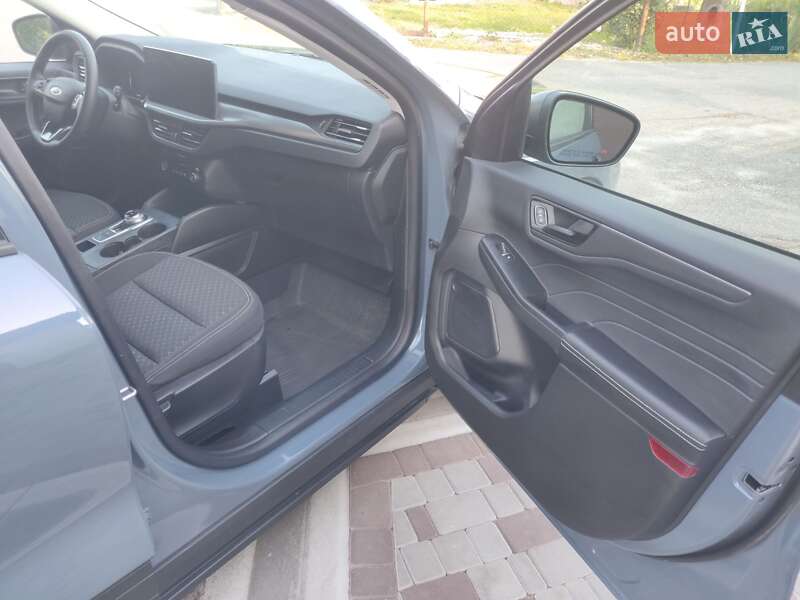 Внедорожник / Кроссовер Ford Escape 2023 в Золочеве фото 16 Внедорожник / Кроссовер Ford Escape 2023 в Золочеве