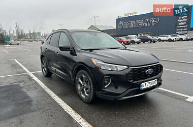 Внедорожник / Кроссовер Ford Escape 2023 в Киеве