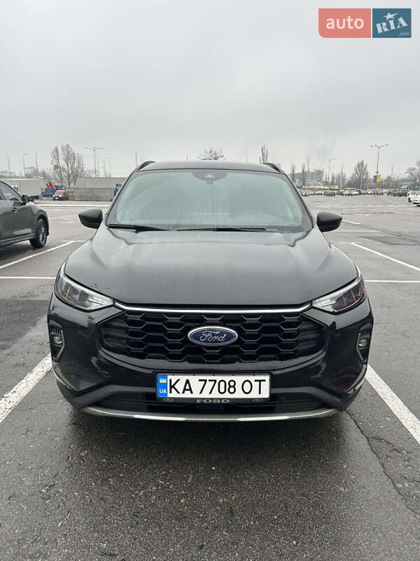 Внедорожник / Кроссовер Ford Escape 2023 в Киеве