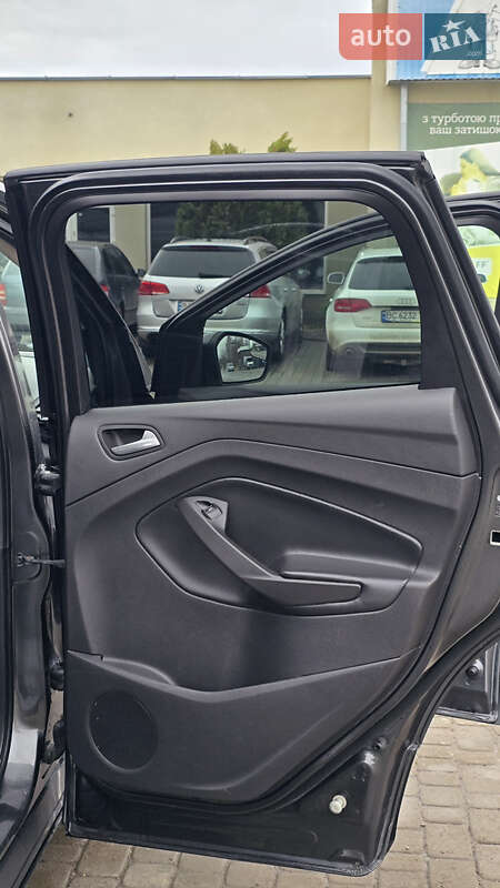 Внедорожник / Кроссовер Ford Escape 2016 в Самборе