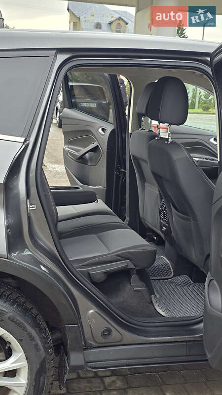 Внедорожник / Кроссовер Ford Escape 2016 в Самборе