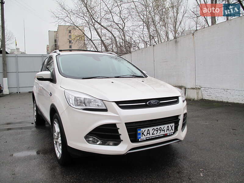 Внедорожник / Кроссовер Ford Escape 2016 в Киеве