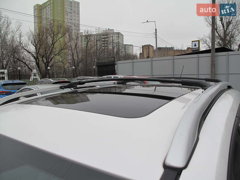 Внедорожник / Кроссовер Ford Escape 2016 в Киеве