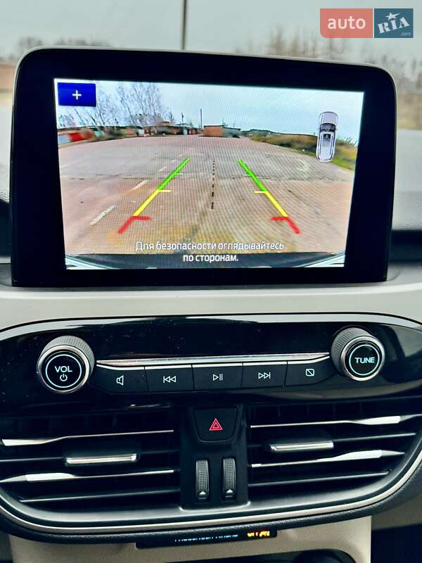 Внедорожник / Кроссовер Ford Escape 2021 в Чернигове