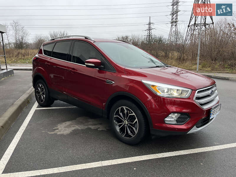 Внедорожник / Кроссовер Ford Escape 2017 в Вышгороде фото 8 Внедорожник / Кроссовер Ford Escape 2017 в Вышгороде