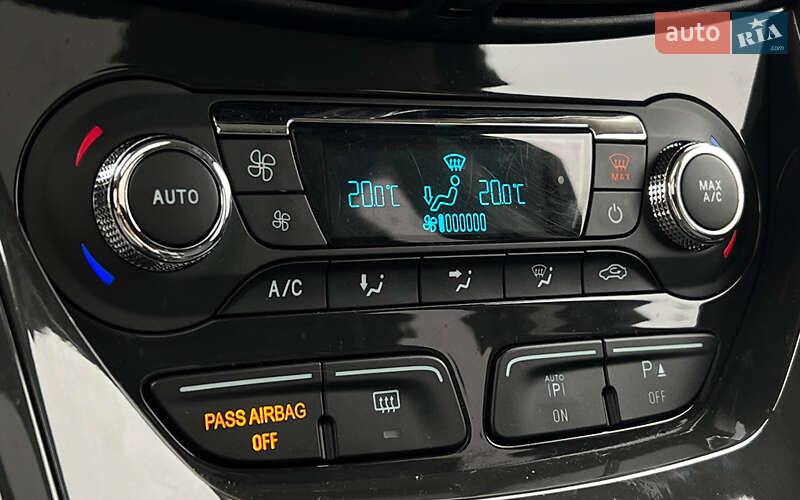 Позашляховик / Кросовер Ford Escape 2015 в Львові