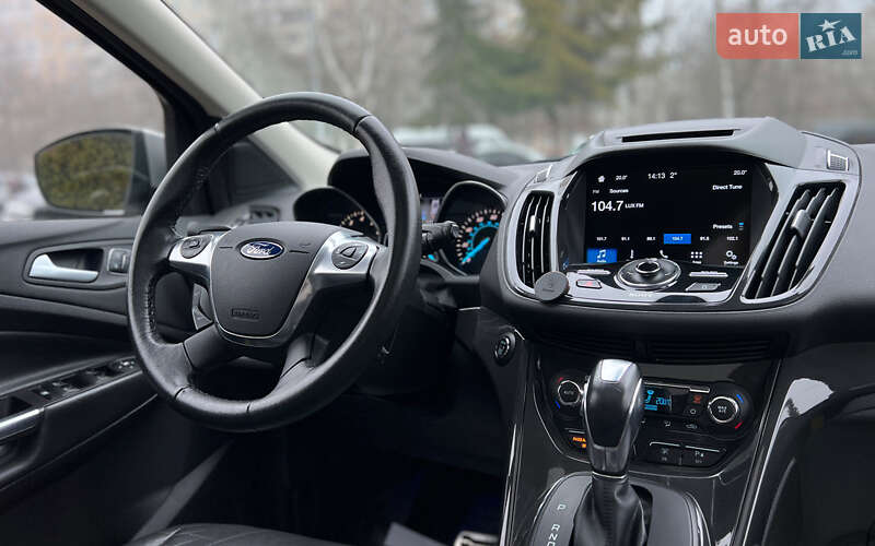 Позашляховик / Кросовер Ford Escape 2015 в Львові