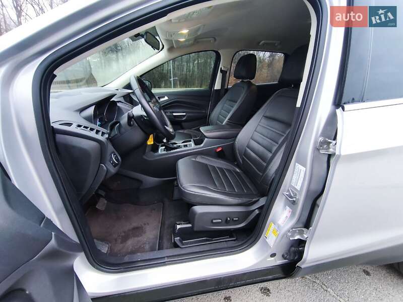 Позашляховик / Кросовер Ford Escape 2016 в Дніпрі фото 7 Позашляховик / Кросовер Ford Escape 2016 в Дніпрі