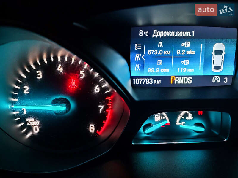 Внедорожник / Кроссовер Ford Escape 2016 в Долинской