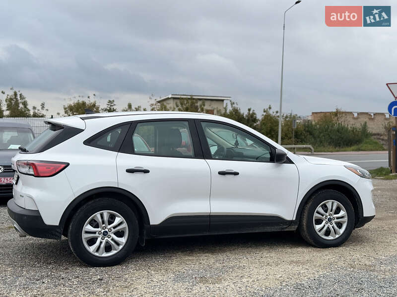 Позашляховик / Кросовер Ford Escape 2019 в Тернополі