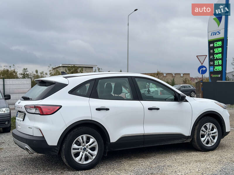 Позашляховик / Кросовер Ford Escape 2019 в Тернополі