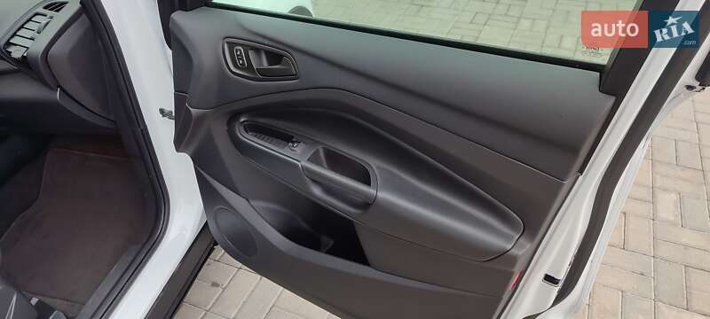 Внедорожник / Кроссовер Ford Escape 2018 в Днепре фото 34 Внедорожник / Кроссовер Ford Escape 2018 в Днепре