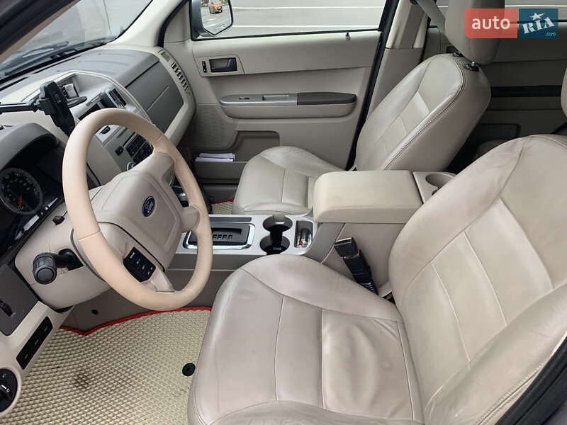 Внедорожник / Кроссовер Ford Escape 2007 в Киеве