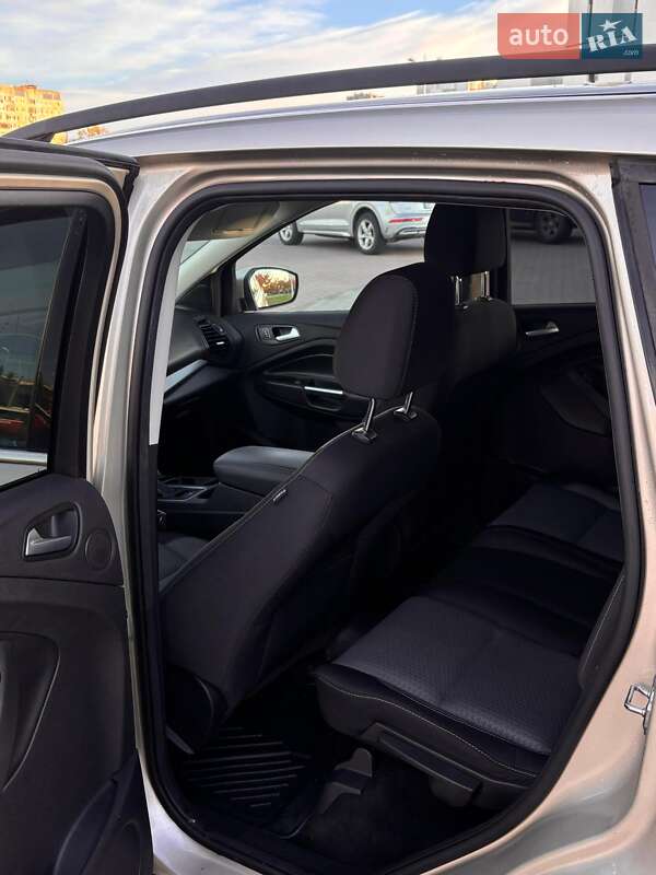 Позашляховик / Кросовер Ford Escape 2017 в Львові фото 14 Позашляховик / Кросовер Ford Escape 2017 в Львові