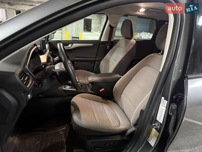 Внедорожник / Кроссовер Ford Escape 2021 в Тернополе фото 23 Внедорожник / Кроссовер Ford Escape 2021 в Тернополе