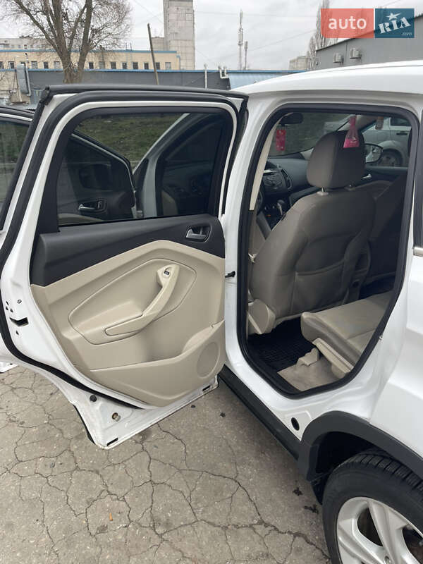 Внедорожник / Кроссовер Ford Escape 2014 в Харькове фото 9 Внедорожник / Кроссовер Ford Escape 2014 в Харькове
