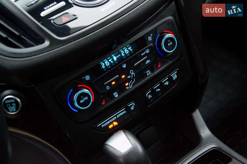 Позашляховик / Кросовер Ford Escape 2017 в Житомирі фото 25 Позашляховик / Кросовер Ford Escape 2017 в Житомирі