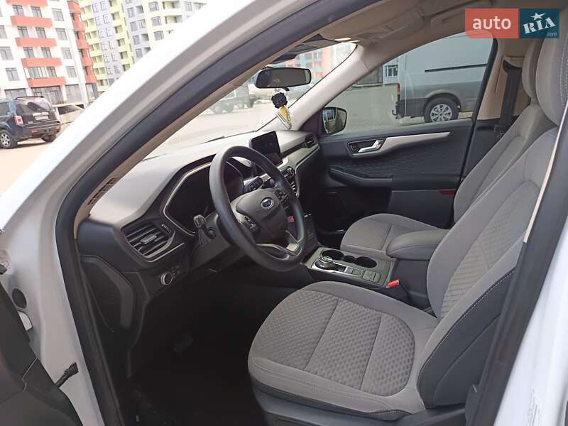 Внедорожник / Кроссовер Ford Escape 2020 в Тернополе фото 8 Внедорожник / Кроссовер Ford Escape 2020 в Тернополе