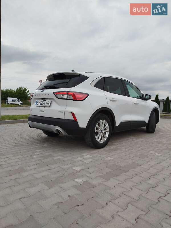 Внедорожник / Кроссовер Ford Escape 2020 в Изяславе