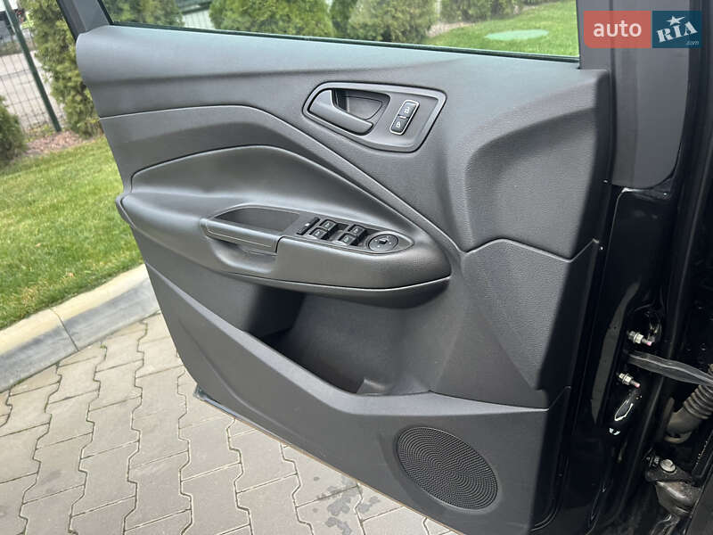 Позашляховик / Кросовер Ford Escape 2013 в Києві фото 18 Позашляховик / Кросовер Ford Escape 2013 в Києві