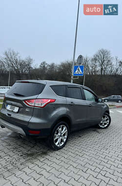 Позашляховик / Кросовер Ford Escape 2013 в Тернополі