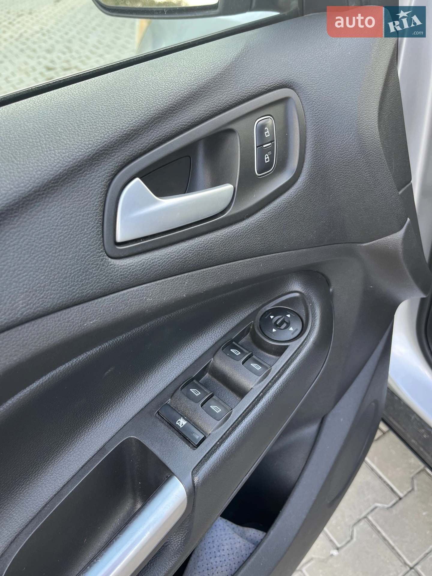 2018 Ford Escape - мініатюра 16