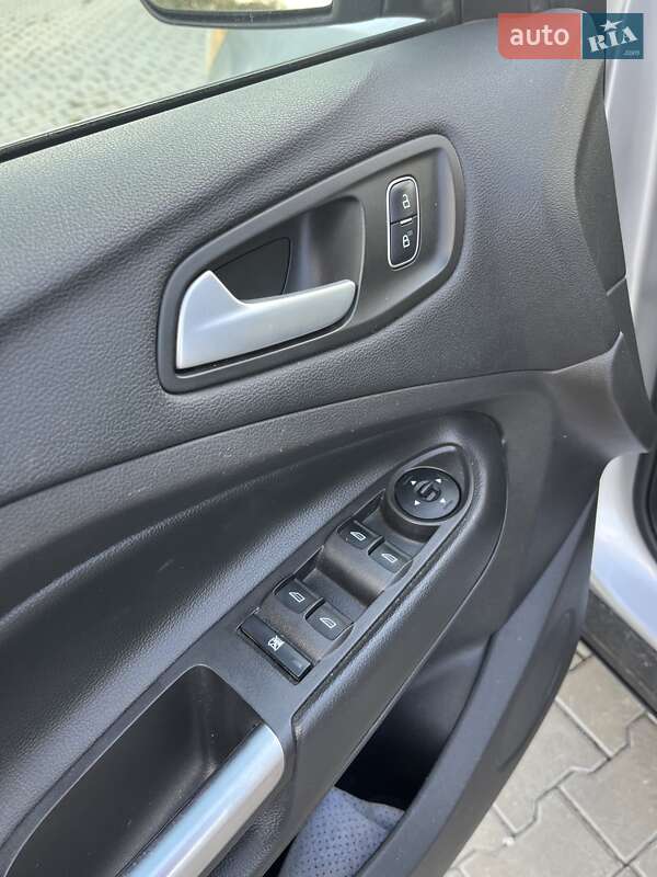 Позашляховик / Кросовер Ford Escape 2018 в Трускавці